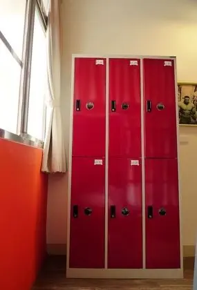 Ortak Ranzalı Oda, Sadece kadınlar için