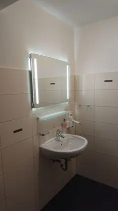 Tek Büyük Yataklı Oda, 1 Çift Kişilik Yatak