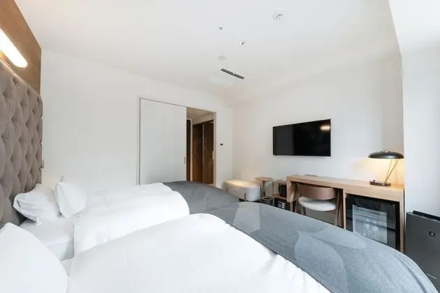 Standard Oda, Sigara İçilmez, Şehir Manzaralı (2 Twin Beds, Tram&City View)