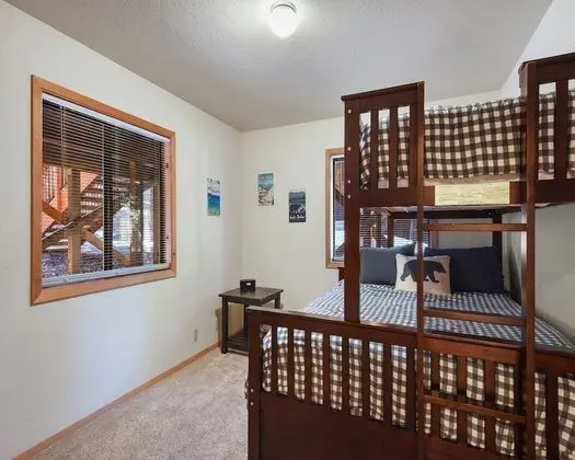 Ev, Birden Çok Yatak, Balkon