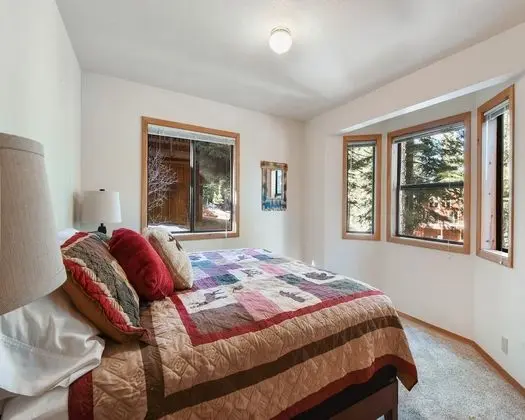 Ev, Birden Çok Yatak, Balkon