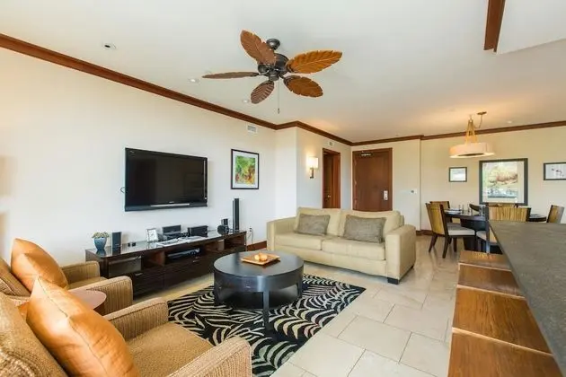 Süit, Birden Çok Yatak (Three-Bedroom Suite)