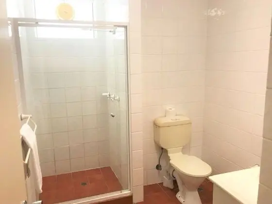 Basic Tek Büyük Yataklı Oda, Özel Banyo