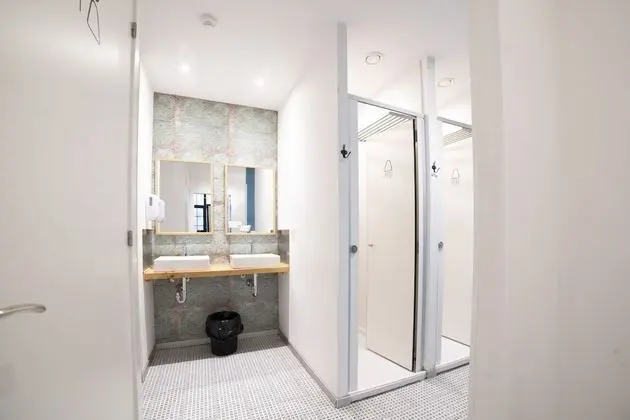 Ortak Ranzalı Oda, Karma Ranzalı Oda, Ortak Banyo (8 beds)