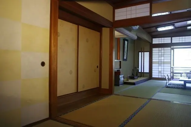 Traditional Oda, Ortak Banyo, Nehir Manzaralı (Superior Japanese-Style)