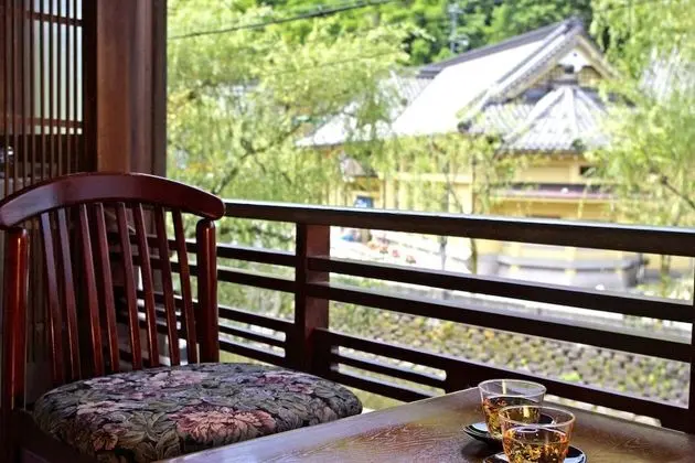 Traditional Oda, Ortak Banyo, Nehir Manzaralı (Superior Japanese-Style)