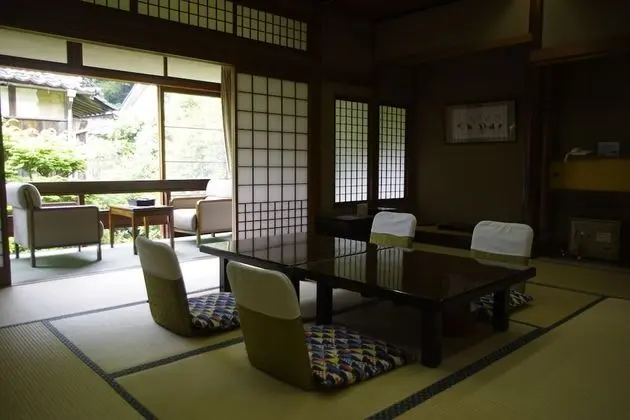 Traditional Oda, Özel Banyo (Standard Japanese-Style)