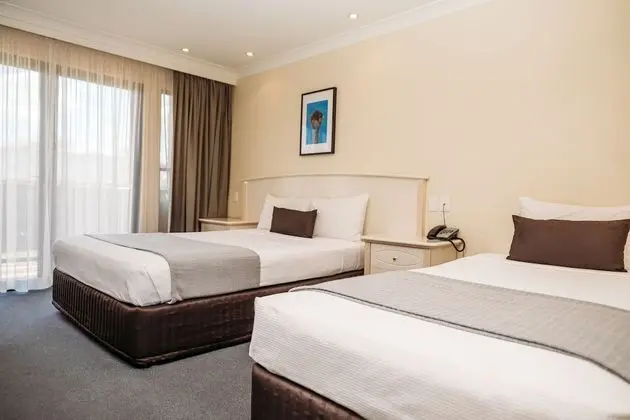 Deluxe Oda, Balkon (Queen/Single Room)