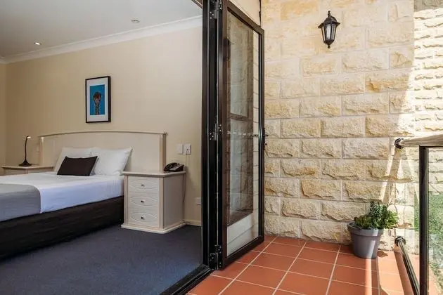 King Bed Rooms