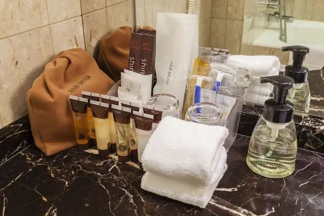 İki Ayrı Yataklı Oda, 1 Tek Kişilik Yatak, Sigara İçilmez (Smaller Guest Room)