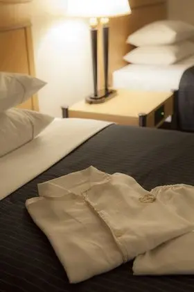 Oda, 1 Çift Kişilik Yatak, Sigara İçilmez, Okyanus Manzaralı (Smaller Guest Room, Low Floor)