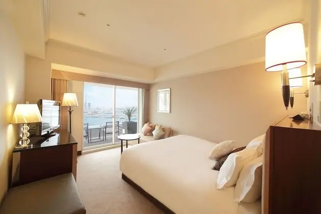Standard Tek Büyük Yataklı Oda (East View)