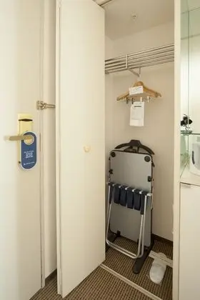 Tek Kişilik Oda, Sigara İçilmez