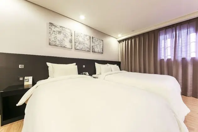Deluxe İki Ayrı Yataklı Oda
