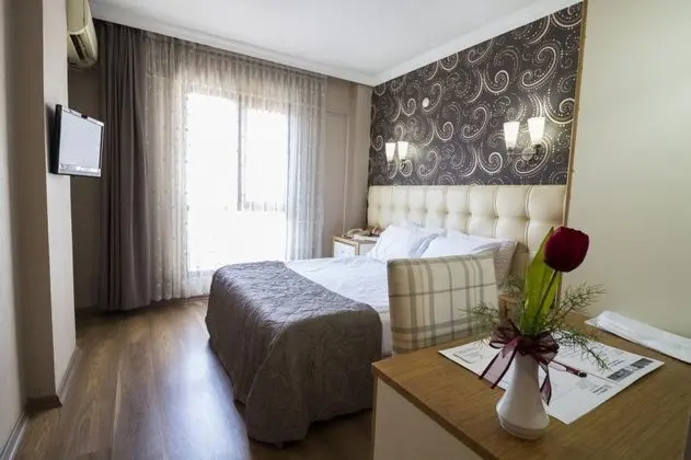 Standart Oda, Şehir Manzaralı