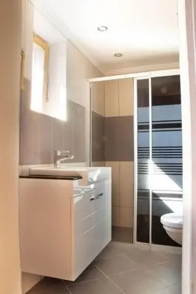 Deluxe Queen Oda, Bahçe Manzaralı, Şömineli ve Balkonlu