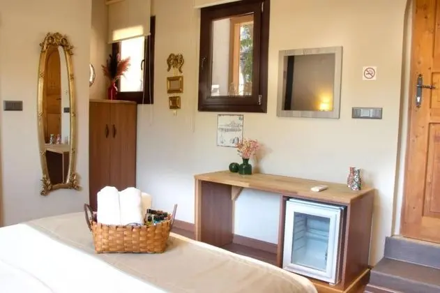 Standart Oda, Avlu Manzaralı
