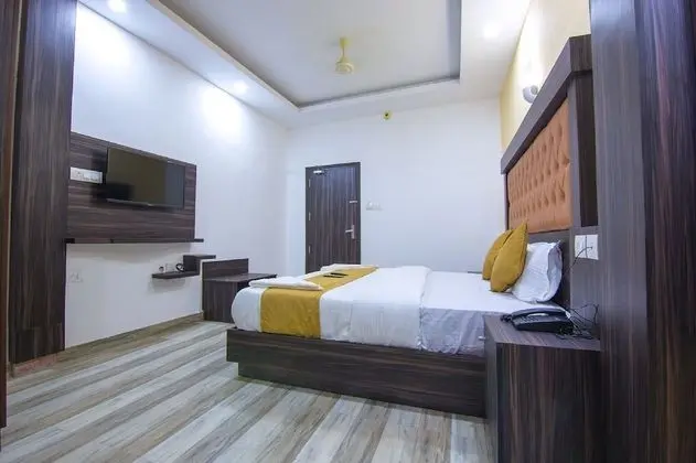 Deluxe Tek Büyük Yataklı Oda, 1 Çift Kişilik Yatak, Sigara İçilmez
