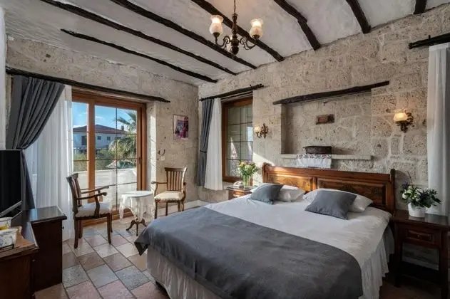 Suite, Bahçe Manzaralı