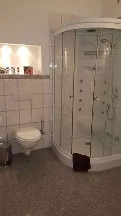 Luxury Tek Büyük Yataklı Oda (Königszimmer)