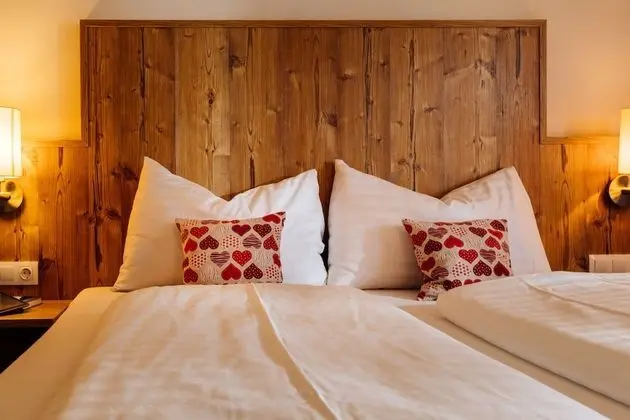 Dört Kişilik Oda, Balkon, Dağ Manzaralı