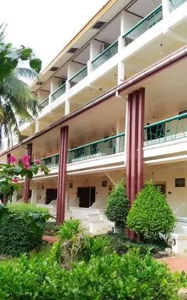 Superior Building