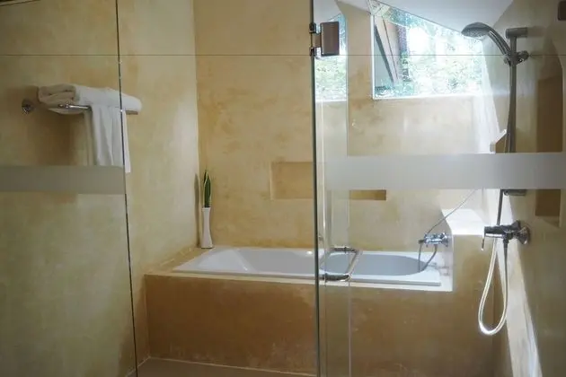 Deluxe Bungalow