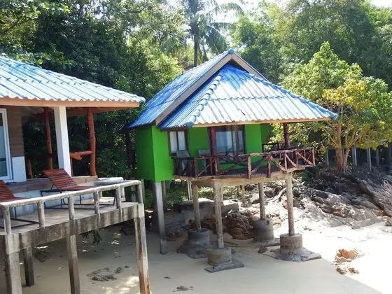 Medium Bungalow Seafront