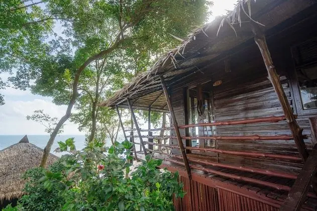Teakwood House, Sea View