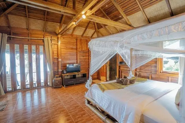 Teakwood House, Sea View