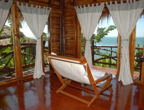 Teakwood Villa, Sea View