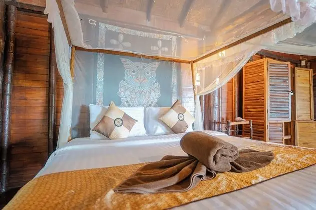 Teakwood Villa, Sea View