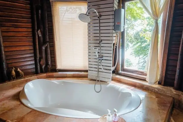 Teakwood Villa, Sea View