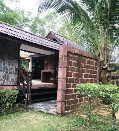 Thai Twin House Garden View