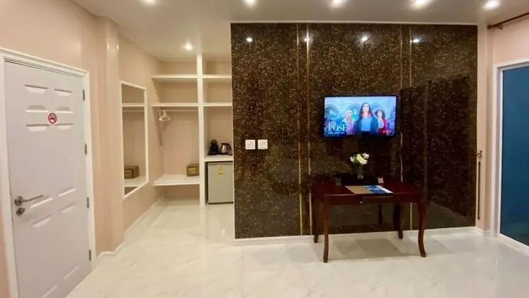 Deluxe Tek Büyük Yataklı Oda, 1 Çift Kişilik Yatak, Bahçe Manzaralı