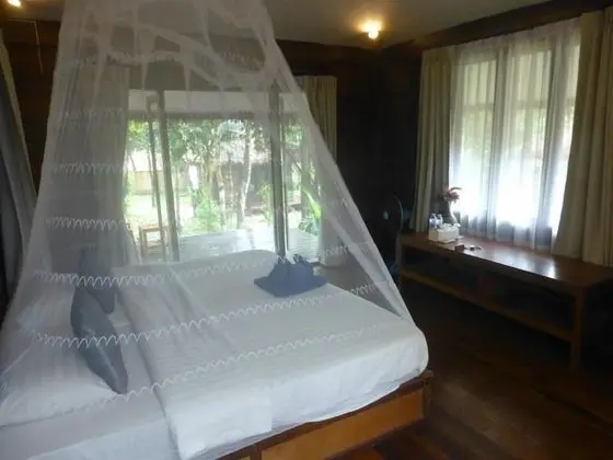 Superior Garden View Bungalow with Air Conditioning