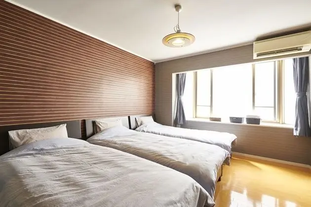 Traditional Ev (Private Vacation Home)