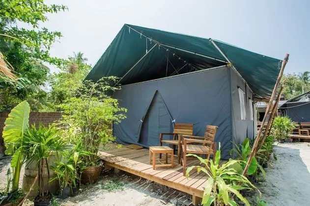 Tent with Sea View
