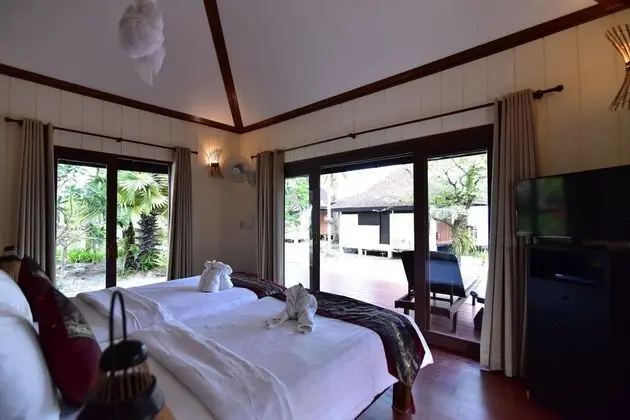 Beachfront Villa 1st row
