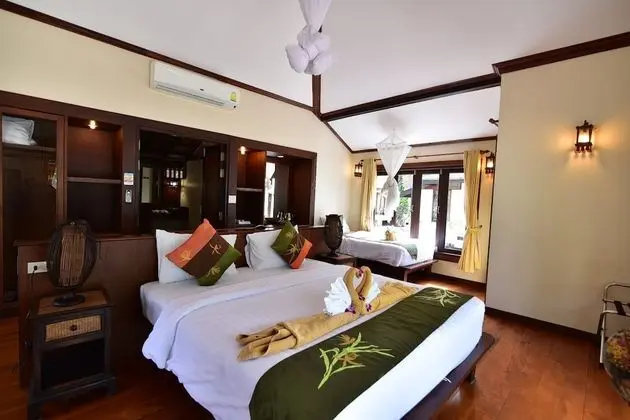 Beachfront Family Villa 1st row