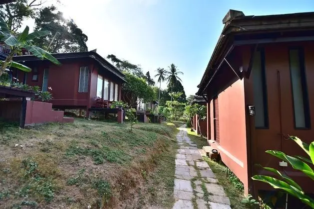 Garden View Bungalow