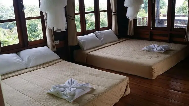 Bungalow with Sea View