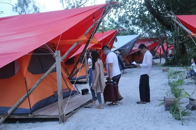 Standard Çadır, 1 En Büyük (King) Boy Yatak, Plaj Manzaralı