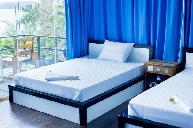 Twin Room, 2 Single Bed, Non Smoking, Sea View