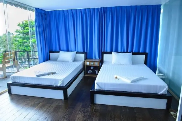 Twin Room, 2 Single Bed, Non Smoking, Sea View