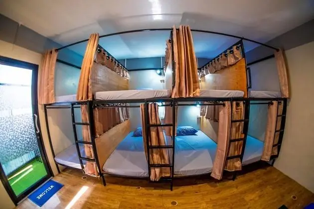 Mixed Dormitory Room
