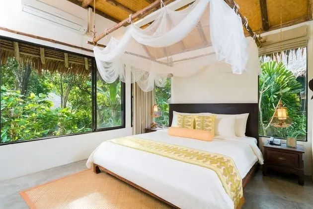 Deluxe Villa