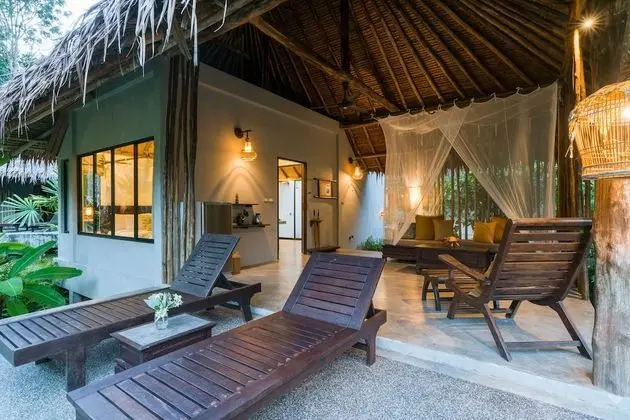 Deluxe Villa
