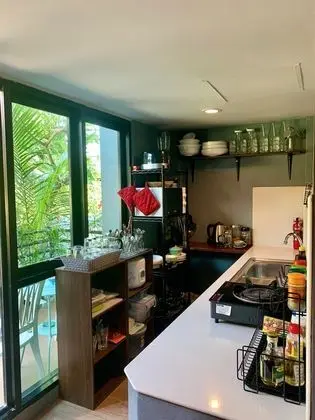 12-Bed Mixed Dormitory With Shared Bathroom