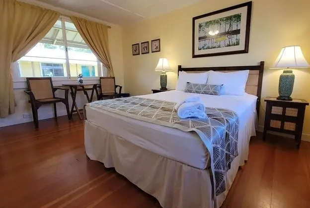 Room, 2 Bedrooms - 1 Queen Bed and 2 Double Bed